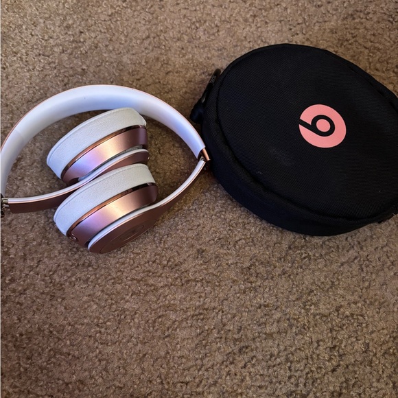 Beats by Dre Rose Gold and White Over-Ear Headphones